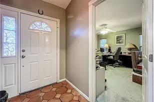 5323 73rd St N, Saint Petersburg, FL 33709 - Photo 15