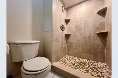 1286 Mission Hills Boulevard, Clearwater, FL 33759 - Photo 17