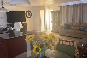 10185 Santiago Ct, Seminole, FL 33776 - Photo 3