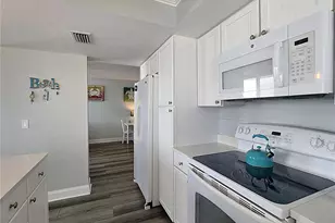 18650 Gulf Blvd, Indian Shores, FL 33785 - Photo 19