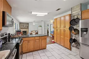 5321 Bruton Rd, Plant City, FL 33565 - Photo 11