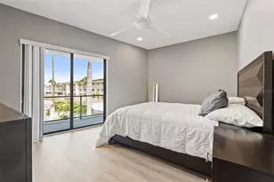 12400 Capri Cir N, Treasure Island, FL 33706 - Photo 69