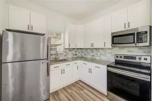 8304 N 13th St, Tampa, FL 33604 - Photo 7