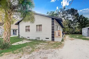 8304 N 13th St, Tampa, FL 33604 - Photo 1