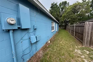 6204 Rolling Hammock Pl, Tampa, FL 33610 - Photo 29