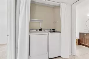 9481 Highland Oak Dr, Tampa, FL 33647 - Photo 15