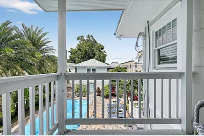 235 10th Avenue NE, Saint Petersburg, FL 33701 - Photo 49