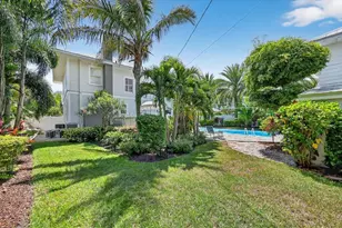 235 10th Ave NE, Saint Petersburg, FL 33701 - Photo 31