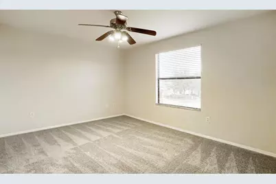 2453 Edgewater Falls Drive, Brandon, FL 33511 - Photo 15