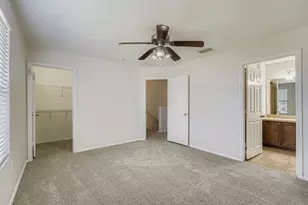 2453 Edgewater Falls Dr, Brandon, FL 33511 - Photo 15