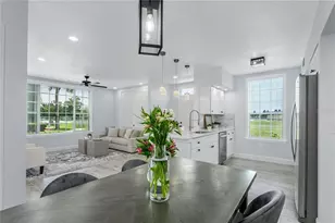 10520 White Lake Ct, Tampa, FL 33626 - Photo 3