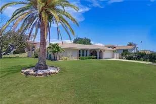 8289 136th St, Seminole, FL 33776 - Photo 21