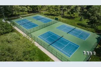 852 Village Way, Palm Harbor, FL 34683 - Photo 47