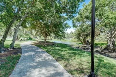 2050-2026 10th, Sarasota, FL 34237 - Photo 13