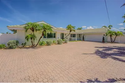 5950 Bikini Way N, Saint Pete Beach, FL 33706 - Photo 1