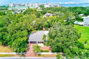 1578 Druid Rd S, Belleair, FL 33756 - Photo 47