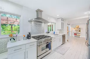 1578 Druid Rd S, Belleair, FL 33756 - Photo 15