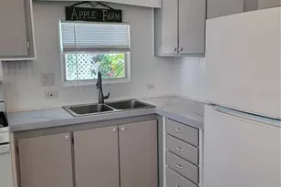 6580 Seminole Blvd, Seminole, FL 33772 - Photo 9