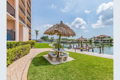 51 Island Way #800, Clearwater Beach, FL 33767 - Photo 31