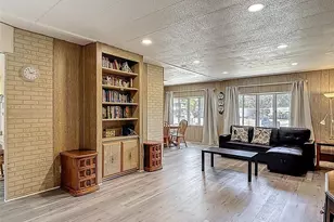 5806 Portsmouth Dr, Tampa, FL 33615 - Photo 7