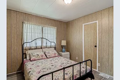 5806 Portsmouth Drive, Tampa, FL 33615 - Photo 19