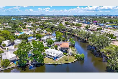 5806 Portsmouth Drive, Tampa, FL 33615 - Photo 41