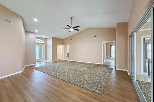 18549 Grand Club Dr, Hudson, FL 34667 - Photo 9