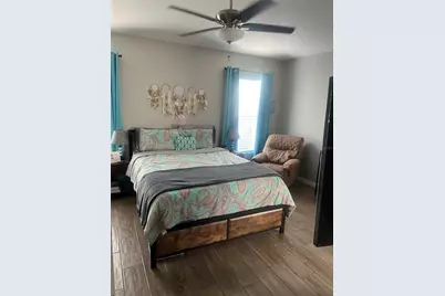 7719 Carriage Pointe Drive, Gibsonton, FL 33534 - Photo 13