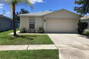 7719 Carriage Pointe Dr, Gibsonton, FL 33534 - Photo 1