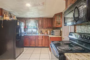 5651 6th St, Zephyrhills, FL 33542 - Photo 3