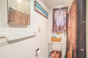 5651 6th St, Zephyrhills, FL 33542 - Photo 13