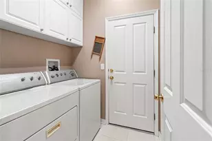 3246 Brenford Pl, Land O Lakes, FL 34638 - Photo 21