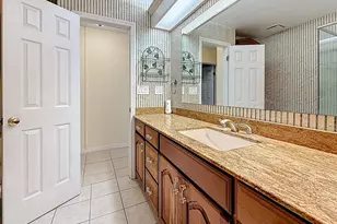 307 Fern Cliff Ave, Temple Terrace, FL 33617 - Photo 45