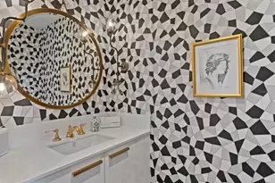 100 1st Ave N, Saint Petersburg, FL 33701 - Photo 55