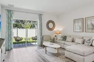 36029 Sunflower Hl Dr, Zephyrhills, FL 33541 - Photo 5