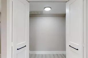 140 88th Ave NE, Saint Petersburg, FL 33702 - Photo 33