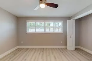 140 88th Ave NE, Saint Petersburg, FL 33702 - Photo 43