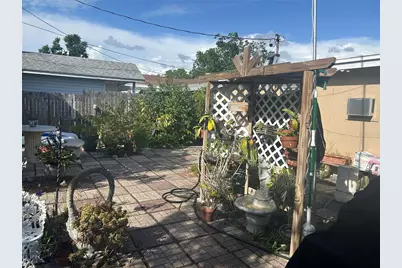 5106 Gateway Drive, Tampa, FL 33615 - Photo 21