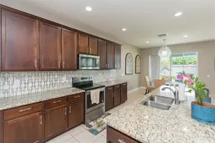 33191 Azalea Ridge Dr, Wesley Chapel, FL 33545 - Photo 17