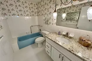 2070 World Pkwy Blvd, Clearwater, FL 33763 - Photo 31