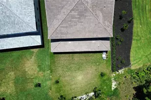 35311 Big Hawk Dr, Zephyrhills, FL 33541 - Photo 27