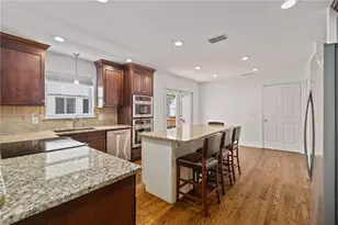 2709 W Bay Ave, Tampa, FL 33611 - Photo 11