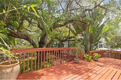 2709 W Bay Avenue, Tampa, FL 33611 - Photo 35