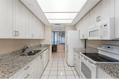 1520 Gulf Boulevard #506, Clearwater Beach, FL 33767 - Photo 7