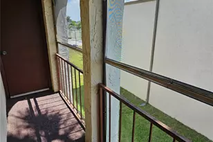 7701 Starkey Rd, Seminole, FL 33777 - Photo 13