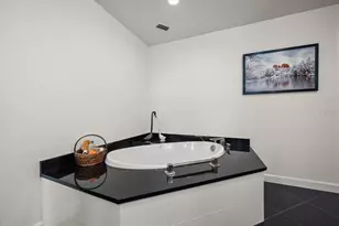 2 Seaside Ln, Belleair, FL 33756 - Photo 31