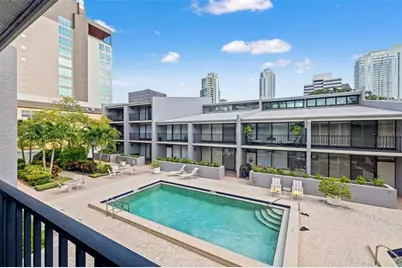 301 2nd Street N #5, Saint Petersburg, FL 33701 - Photo 9