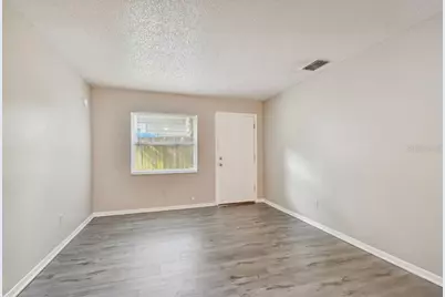 7920 N Marks Street, Tampa, FL 33604 - Photo 5