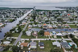 13232 Carol Dr, Hudson, FL 34667 - Photo 3