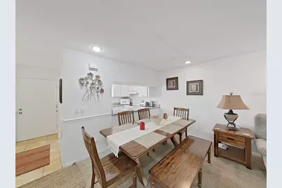 215 Valencia Boulevard #213, Largo, FL 33770 - Photo 11